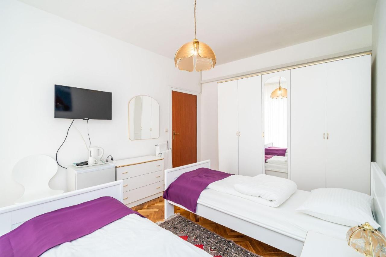Apartments Peco Mokosica Luaran gambar